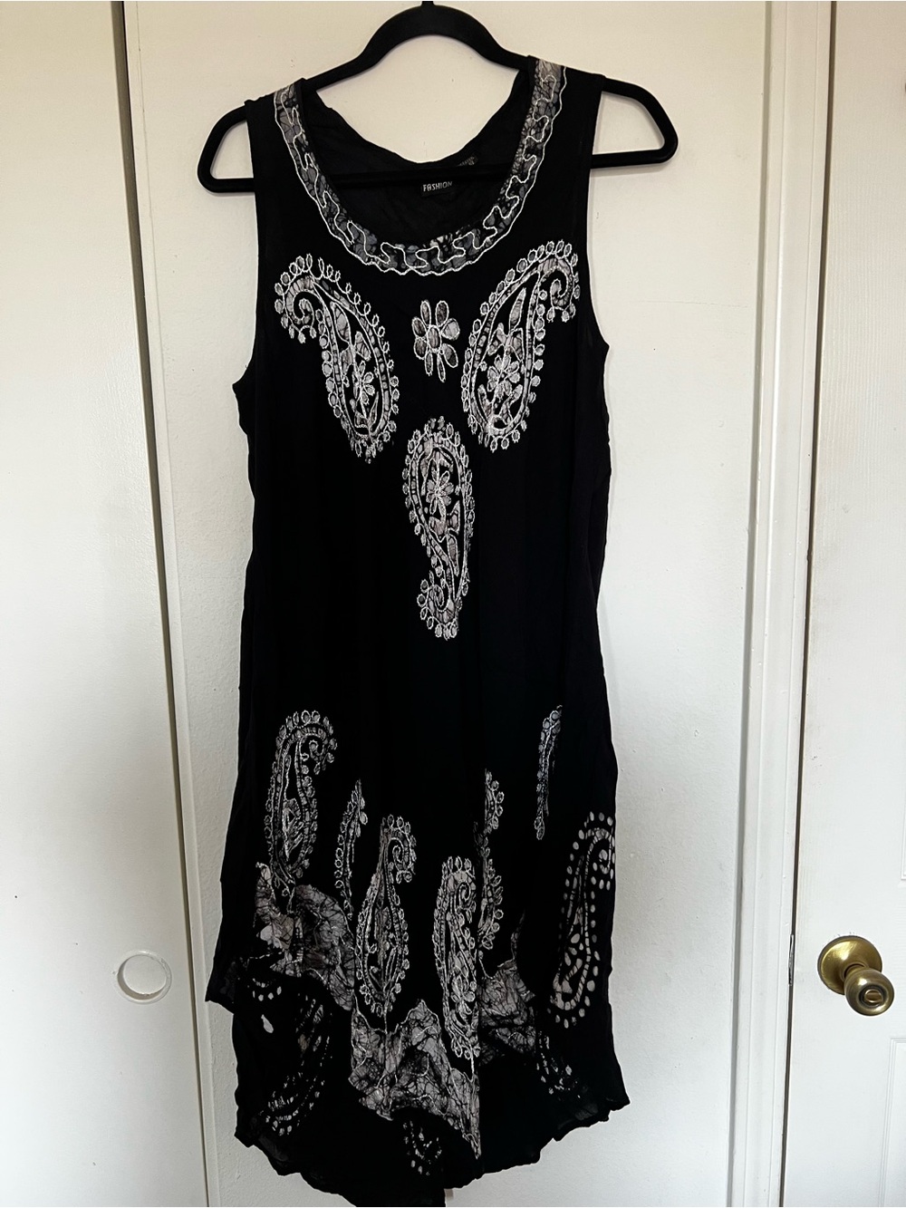 Kaftan Black Sleeveless Asymmetrical Dress with White Embroidery